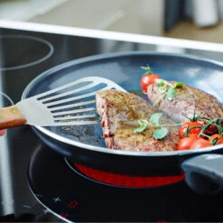 GreenPan Cambridge Black Koekenpan Ø24 Cm (voor Alle Warmtebronnen) -Patisse Verkoop 101 3893 6 1